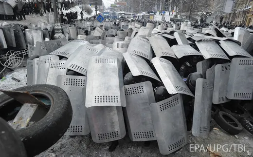 Протистояння на Грушевського. День четвертий (Фоторепортаж) — фото 6