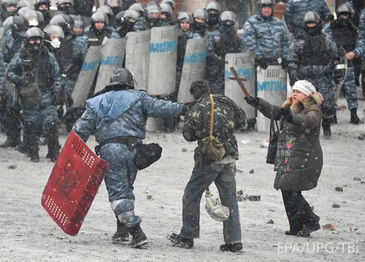 Протистояння на Грушевського. День четвертий (Фоторепортаж) — фото 8