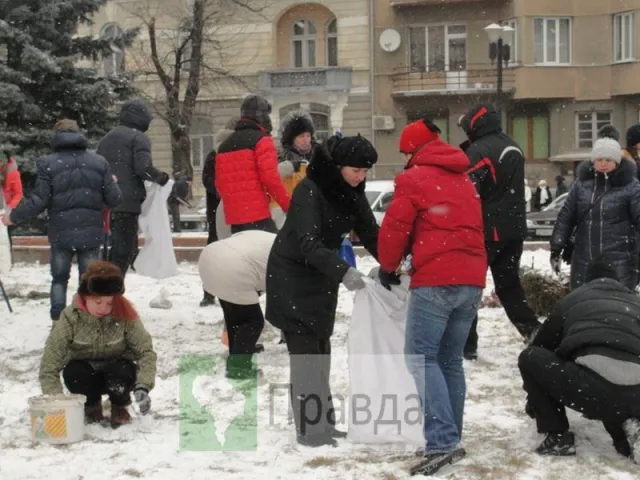 Як барикадують ІФ ОДА — фото 5