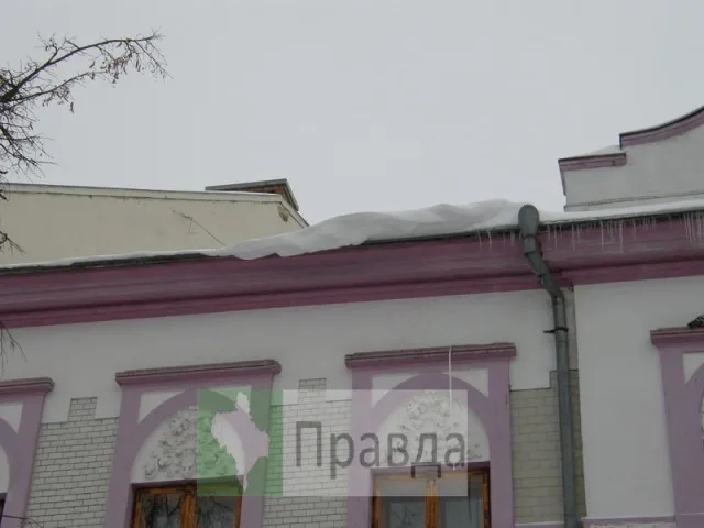 Крига і сніг – смертельна загроза для франківчан (Фоторепортаж) — фото 5