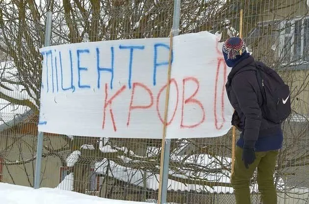 Під час блокування «Епіцентру» у Коломиї автівка збила людину + (Фоторепортаж) — фото 6