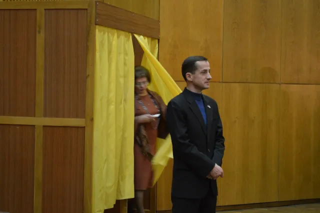 Як голову Івано-Франківської ОДА Чуднова у відставку відправляли (Фоторепортаж) — фото 7