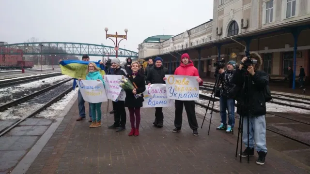 Олександр Костур повернувся додому після трьох тижнів перебування у Лук'янівському СІЗО (Фоторепортаж) + (Відео) — фото 2