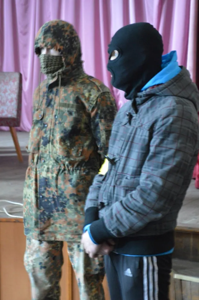 В Івано-франківську студенти захопили «Просвіту» (Фоторепортаж) — фото 3