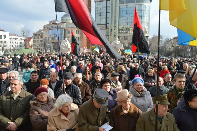 В Івано-Франківську відзначили 200-річчя з дня народження українського поета Тараса Шевченка (Фоторепортаж) — фото 3