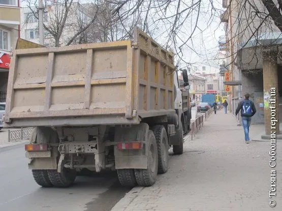 В Івано-Франківську провели акцію проти стихійного паркування (Фоторепортаж) + (Відео) — фото 8