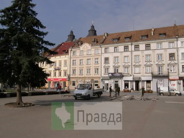 У Івано-Франківськ приїхали «літні майданчики» (Фоторепортаж) — фото 2