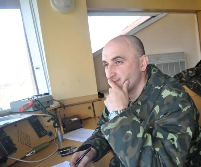 Військовослужбовці 114-ї Івано-Франківської бригади тактичної авіації провели чергову льотну зміну (Фоторепортаж) — фото 6