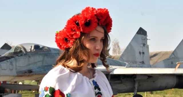 Франківських авіаторів порадували концертом (Фоторепортаж) — фото 3