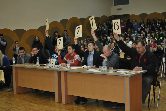 В обласному центрі Прикарпаття відбулася третя півфінална гра другого сезону чемпіонату шкільних команд КВН «Лінійка+» (Фоторепортаж) — фото 7