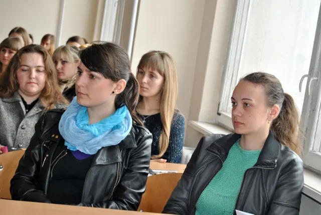 Студенти зустрілись із колишніми військовослужбовцями однієї з Севастопольських частин (Фоторепортаж) — фото 3