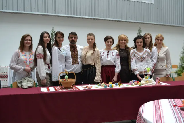 Студенти прийняли участь в майстер-класі «Великодний квілінг» (Фоторепортаж) — фото 8