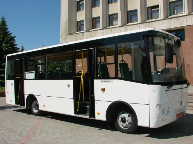 Івано-Франківськ отримав нові автобуси європейського стандарту (Фоторепортаж) — фото 4