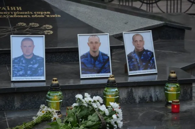 Стали відомі прізвища загиблих в Слов’янську прикарпатських військових (Фото) — фото 3