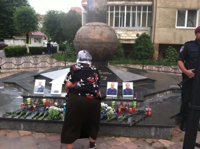 Стали відомі прізвища загиблих в Слов’янську прикарпатських військових (Фото) — фото 5