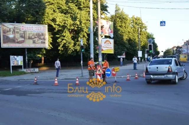 В Івано-Франківську розпочали ремонт вулиці Василіянок (Фото) — фото 5