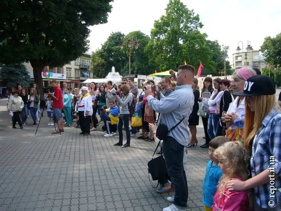 «Фестиваль культур» замінили концертом «За мир в Україні!» (Фото) + (Відео) — фото 1