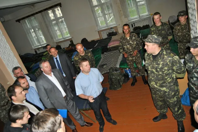 «З нас зробили якихось боягузів», - бійці «Прикарпатського» батальйону (Фото) — фото 2