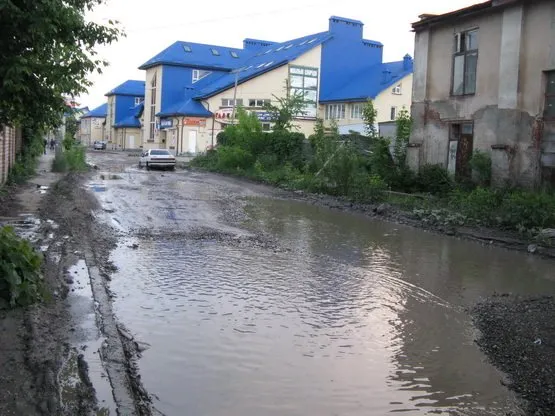 Унікальна вулиця в Івано-Франківську (Фото) — фото 1