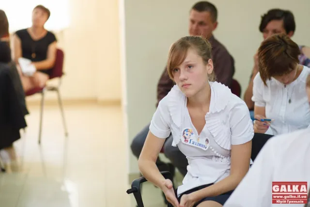 У місті відбувся фінал міжрегіонального конкурсу «Юніор бізнесу-2014» (Фоторепортаж) — фото 3