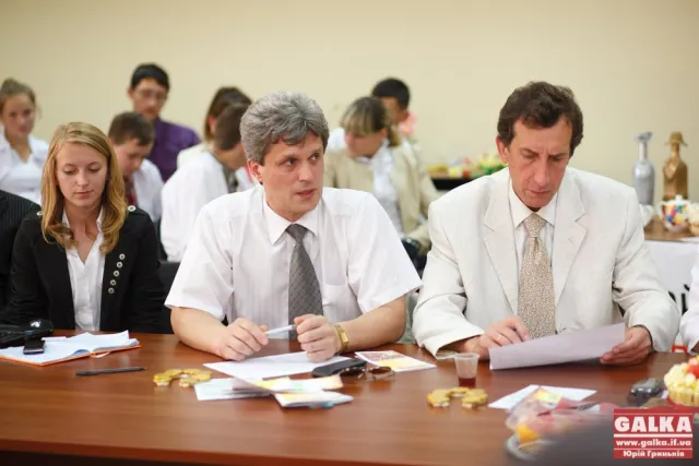 У місті відбувся фінал міжрегіонального конкурсу «Юніор бізнесу-2014» (Фоторепортаж) — фото 8