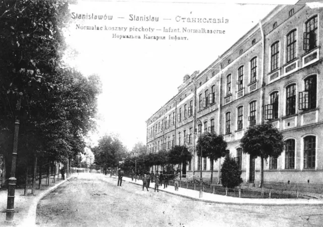 Старі фотографії культурного центру Прикарпаття - Івано-Франківська (Фото) — фото 8