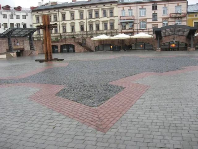 В Івано-Франківську презентували макет ратуші (Фоторепортаж) — фото 1