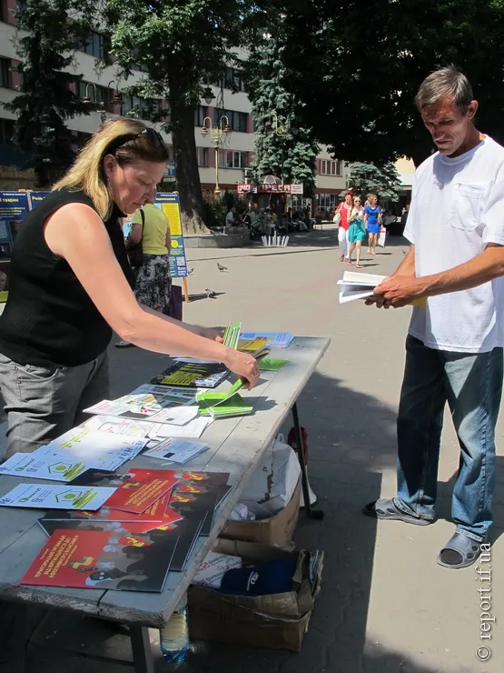 В Івано-Франківську стартувала інформаційна виставка «За безпечну енергетику» (Фоторепортаж) — фото 5