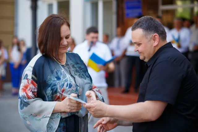 Голова облдержадміністрації вручив дипломи випускникам університету права імені короля Данила Галицького (Фоторепортаж) — фото 5