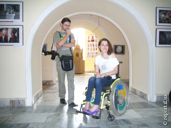 В краєзнавчому музеї відкрили фотовиставку «Благодійність крізь призму фотоапарату» (Фоторепортаж) — фото 9