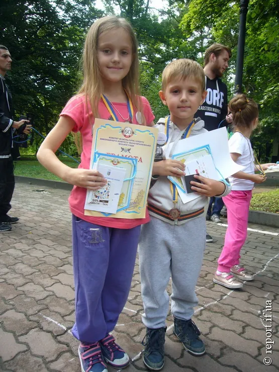 Для дітей влаштували перегони на веломобілях (Фоторепортаж) — фото 4