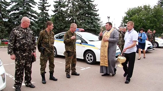 Прикарпатські правоохоронці знову відправились у зону АТО (Фото) — фото 2