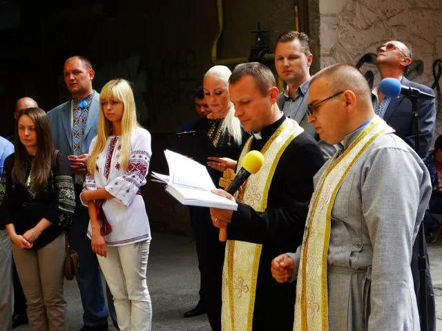 В Івано-Франківську відбулося урочисте відкриття панорамного панно «Україна Єдина» (Фоторепортаж) — фото 2