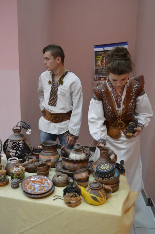 До Івано-Франківська з’їхалася українська молодь з усього світу (Фото) — фото 3