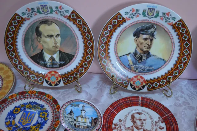 До Івано-Франківська з’їхалася українська молодь з усього світу (Фото) — фото 8