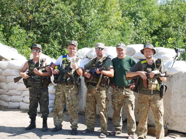 Бійці 4-го батальйону з Івано-Франківська, продовжують захищати Україну (Фоторепортаж) — фото 6
