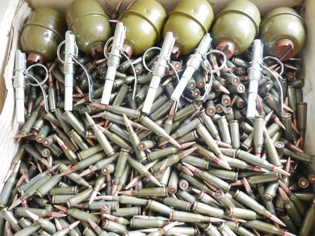 Бійці 4-го батальйону з Івано-Франківська, продовжують захищати Україну (Фоторепортаж) — фото 8