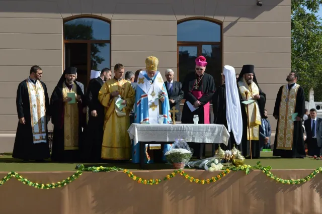 В Івано-Франківську урочисто відкрили відремонтовану Католицьку школу (Фоторепортаж) — фото 2