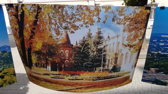В Івано-Франківську відбулася вулична фотовиставка «Пізнай миттєвості твоєї Європи» (Фоторепортаж) — фото 4