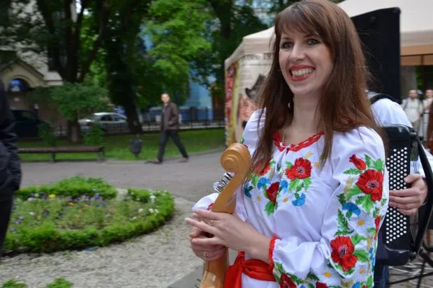 Івано-Франківська обласна філармонія розпочала новий концертний сезон досить незвично (Фоторепортаж) — фото 6
