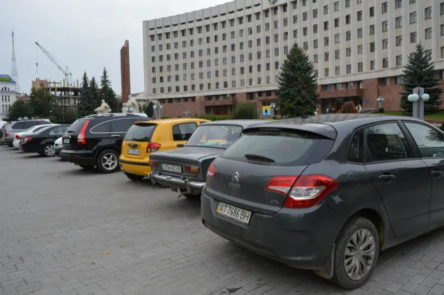 Під «Білим домом» знову з'явились авторагулі (Фото) — фото 2