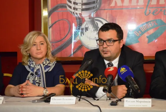 В Івано-Франківську стартував Тиждень Українського кіно в підтримку режисера-в’язня Олега Сенцова (Фото) — фото 3
