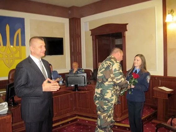 Десять міліціонерів повернулись із зони АТО (Фото) — фото 2