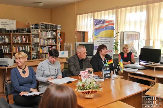 В обласній науковій універсальній бібліотеці відбулися літературні читання Ольфа Кюлена (Фоторепортаж) — фото 5