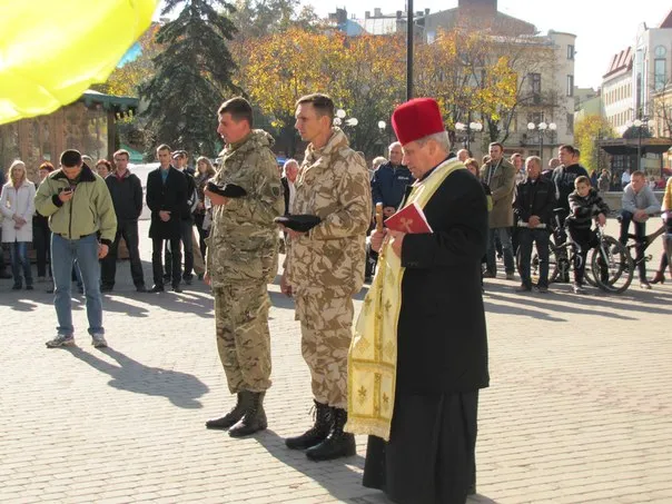 «Правий сектор» поїхав воювати на Схід (Фото) — фото 6