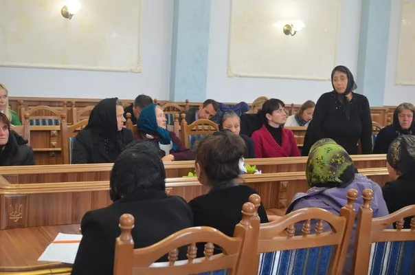 Матері загиблих на Майдані та учасників АТО, зустрілися з головою ОДА Олегом Гончаруком (Фото) — фото 2