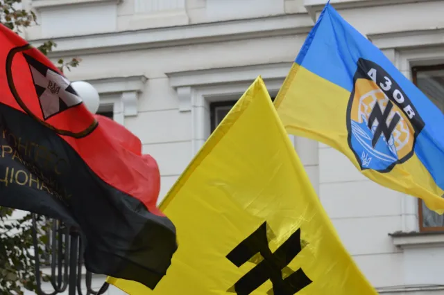 В Івано-Франківську урочистою ходою відзначили день створення ЗУНР (Фоторепортаж) — фото 9