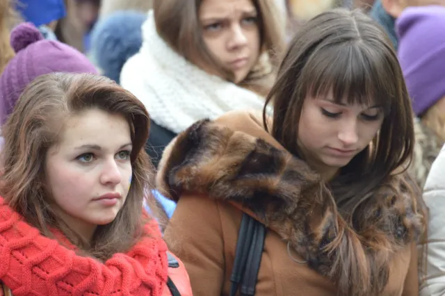Тисячі іванофранківців знову вийшли на Майдан із нагоди річниці Революції гідності (Фоторепортаж) — фото 8