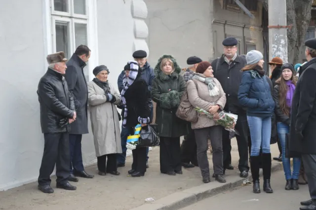 На Вовчинецькій встановили анотаційну дошку івано-франківському художнику Миколі Більчуку (Фоторепортаж) — фото 1