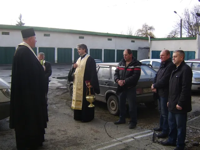 Прикарпатці передали черговий вантаж допомоги вагою біля 10 тонн у місто Щастя (Фото) — фото 1